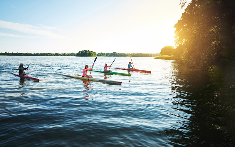 5 activites nautiques a faire lacs eau d heure kayak