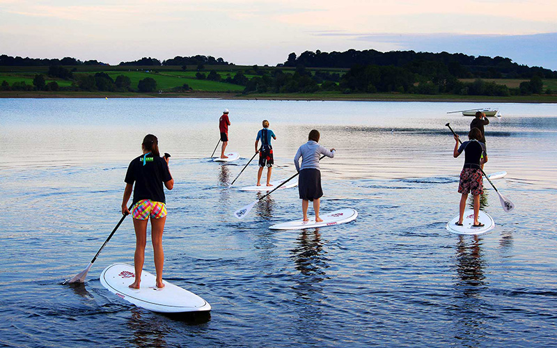 5 activites nautiques a faire lacs eau d heure paddle