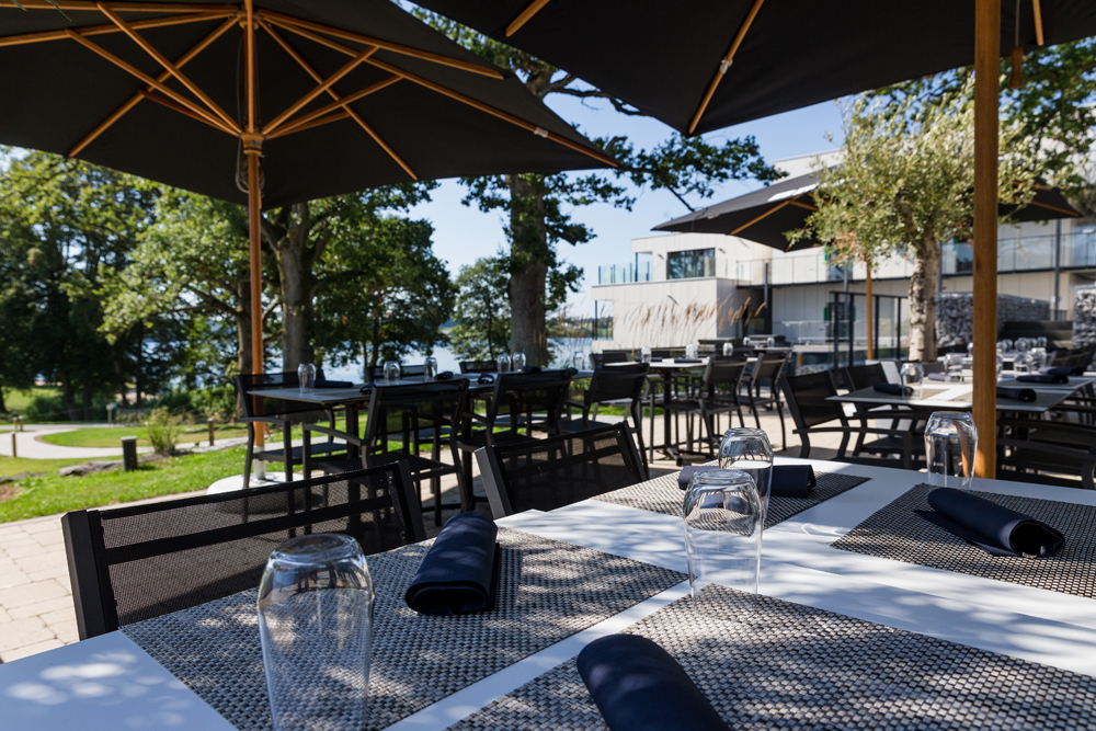 ou manger en terrasse aux lacs de leau dheure