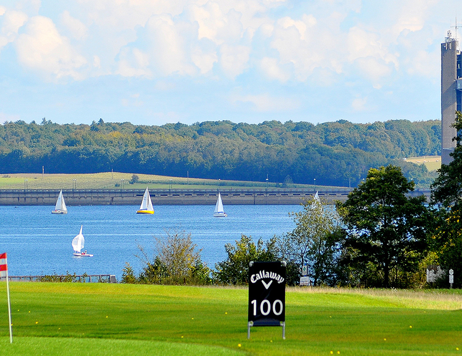 que faire aux Lacs de l'eau d'heure activité - Le nouveau Pro1Golf Entertainment Center-Golf des Lacs