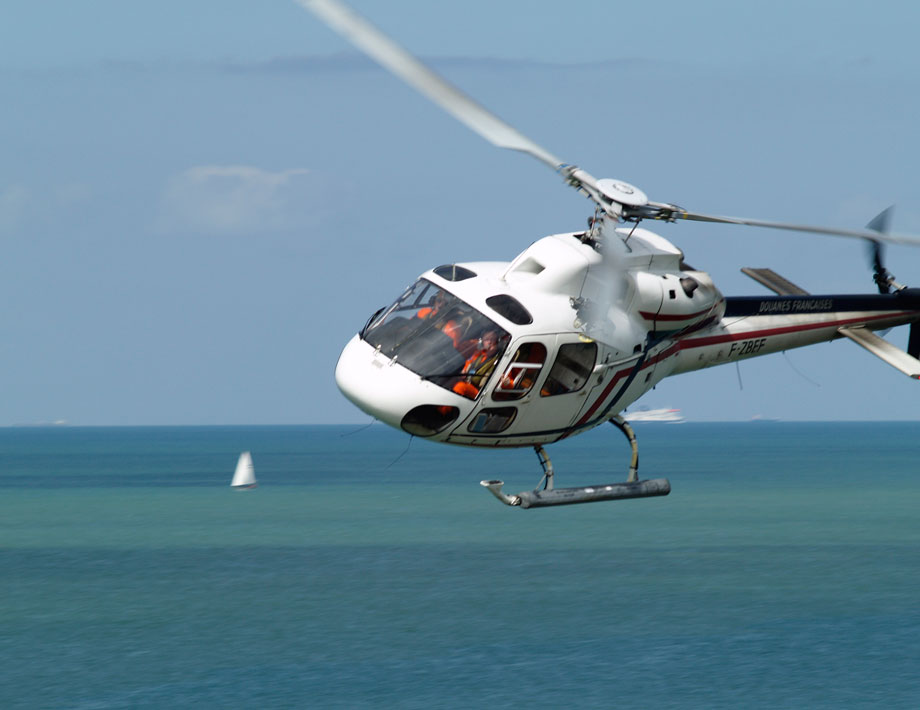 activiteit aan de meren van l'eau d'heure - Hélicoptère