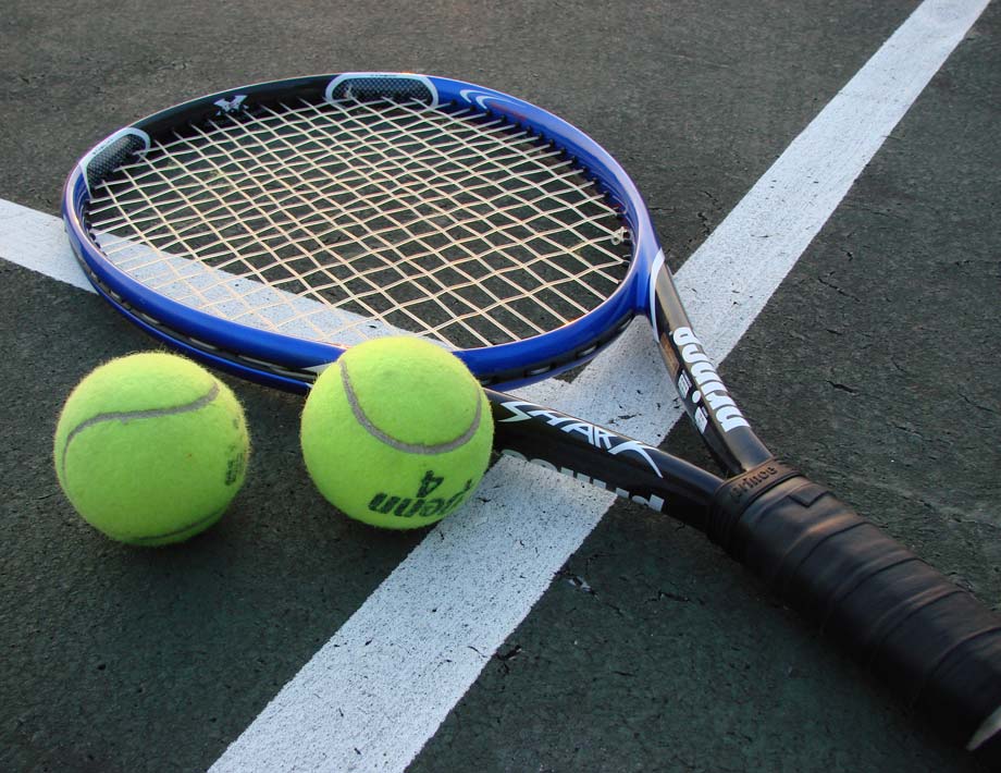 activiteit aan de meren van l'eau d'heure - Tennis et squash