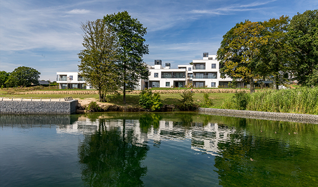 Hotel lacs de l'eau d'heure golden lakes village